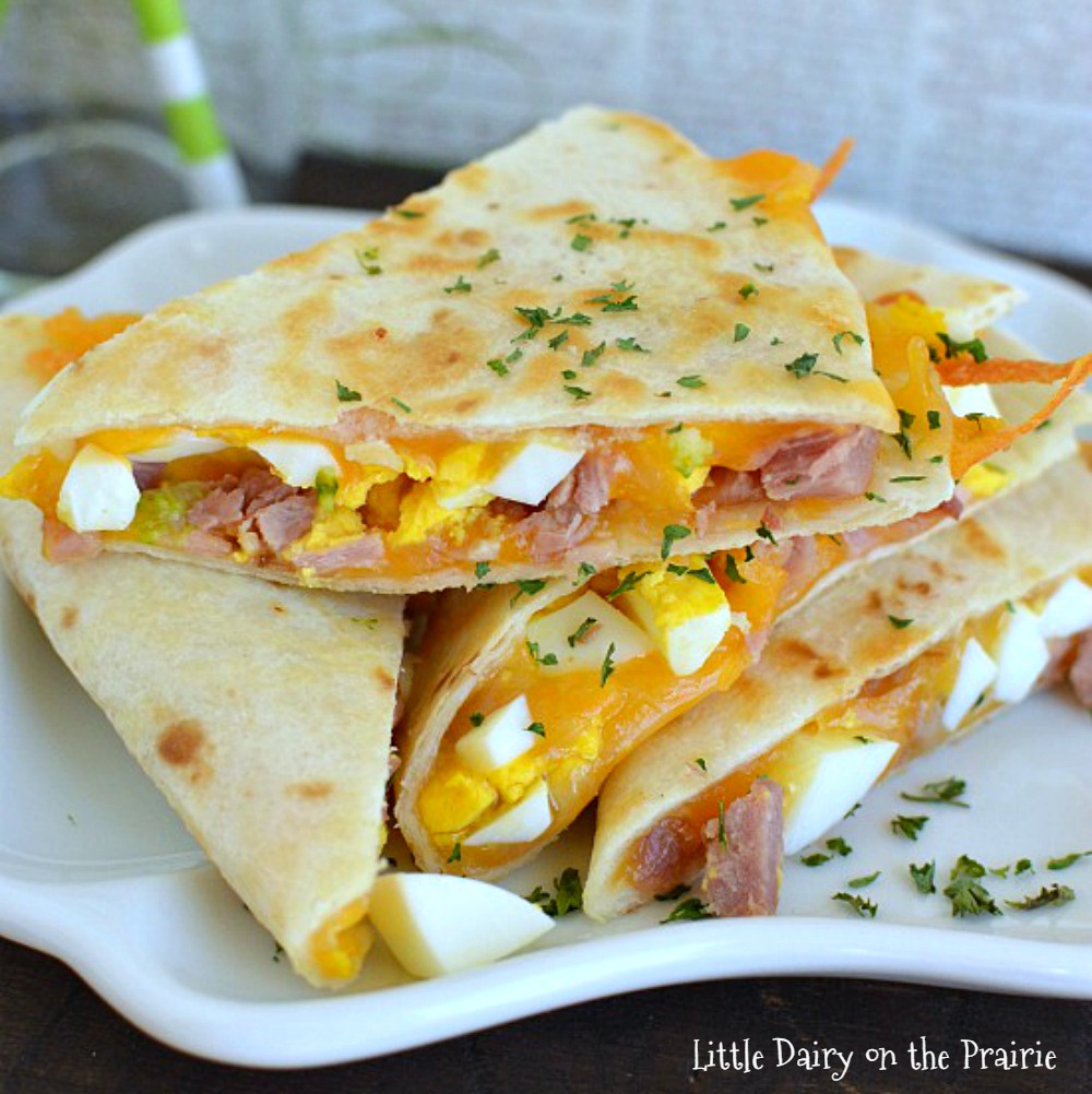 Ham and Cheese Breakfast Quesadillas | 19 Quick Breakfast Ideas