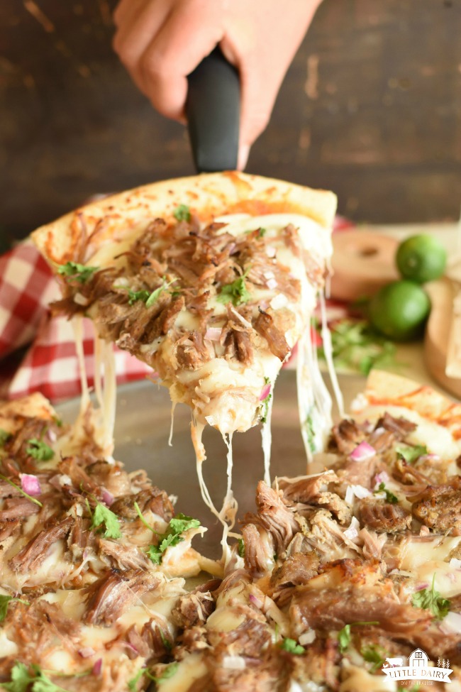 pork carnitas pizza {about a 30 minute meal}